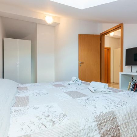 Apartment Mimoza 6, Baska, Krk Exteriér fotografie