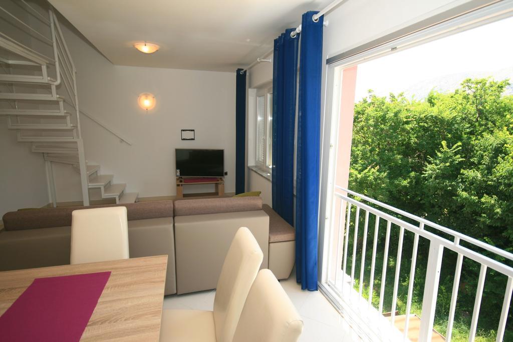 Apartment Mimoza 6, Baska, Krk Exteriér fotografie