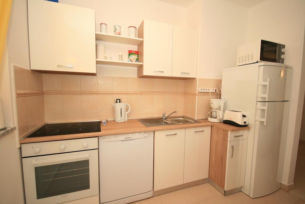 Apartment Mimoza 6, Baska, Krk Exteriér fotografie